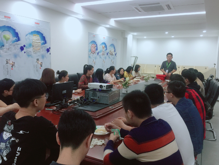 深圳視普泰第四屆驗光師定配工培訓班順利畢業?。。? width=