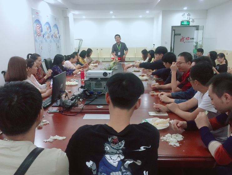 深圳視普泰第四屆驗光師定配工培訓班順利畢業?。?！