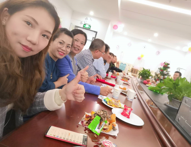 視普泰眼鏡培訓(xùn)“圣誕歡樂趴”活動圓滿結(jié)束！！！