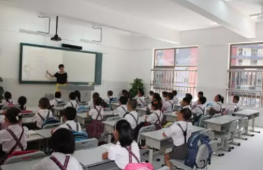 3年“教室燈光”監(jiān)測(cè)，哈爾濱市中小學(xué)衛(wèi)生保健所長(zhǎng)建議從光源入手防控近視