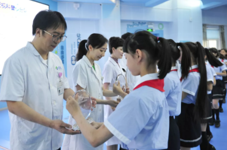 科學防控兒童青少年近視，我們共同努力：四川省預防近視公益廣告片上線