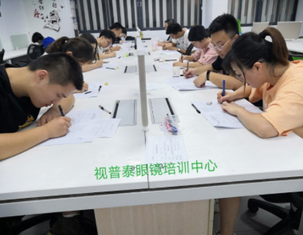 視普泰第七屆驗光定配技能精修考證班順利畢業！！！