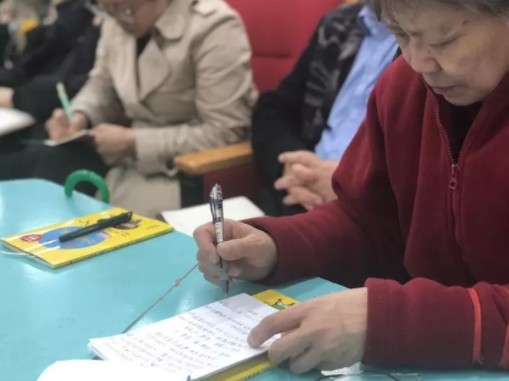 小學三年級是近視“分水嶺”？網課是“視力殺手”？